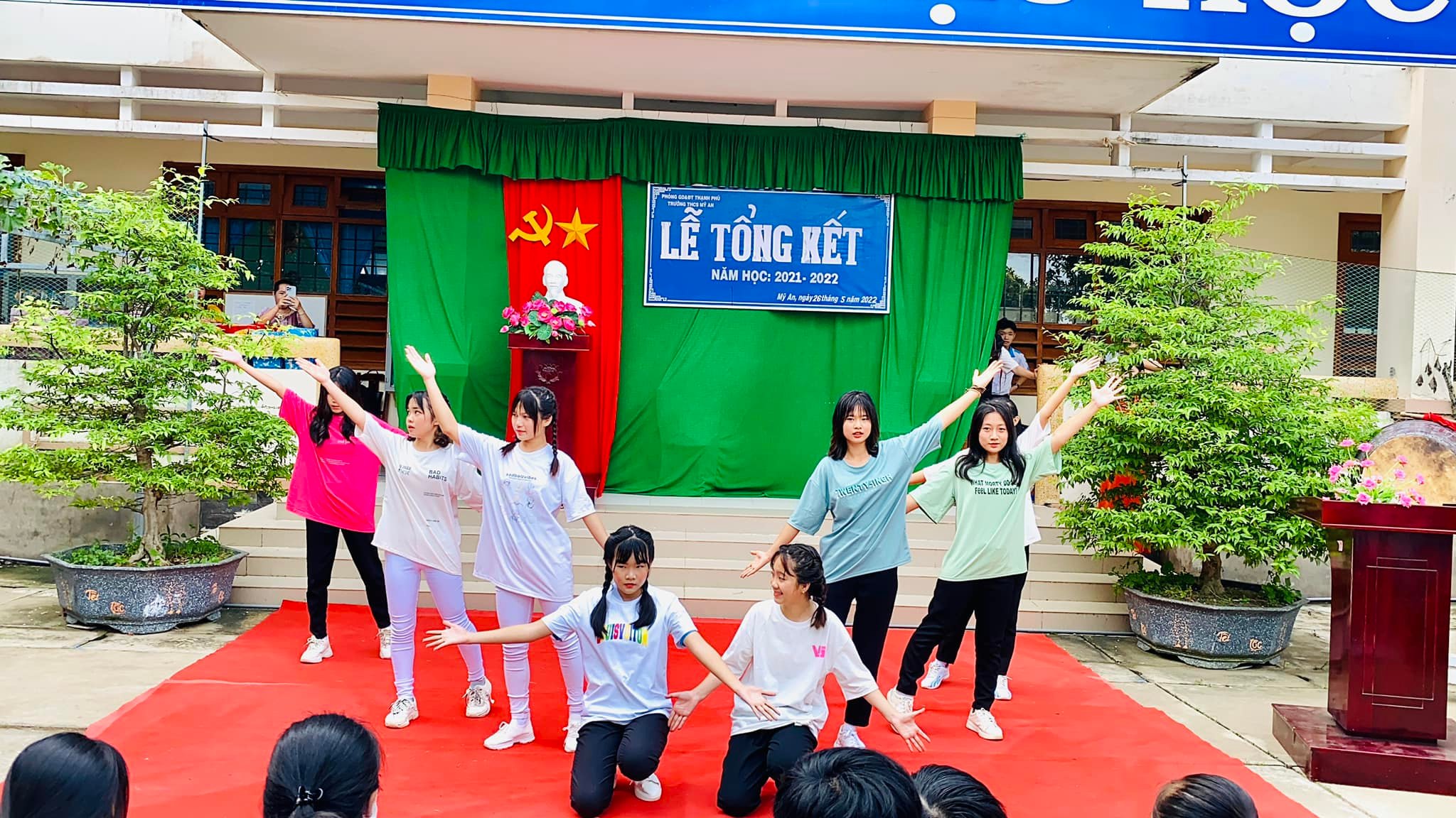 Lễ tổng kết năm học 2021-2022